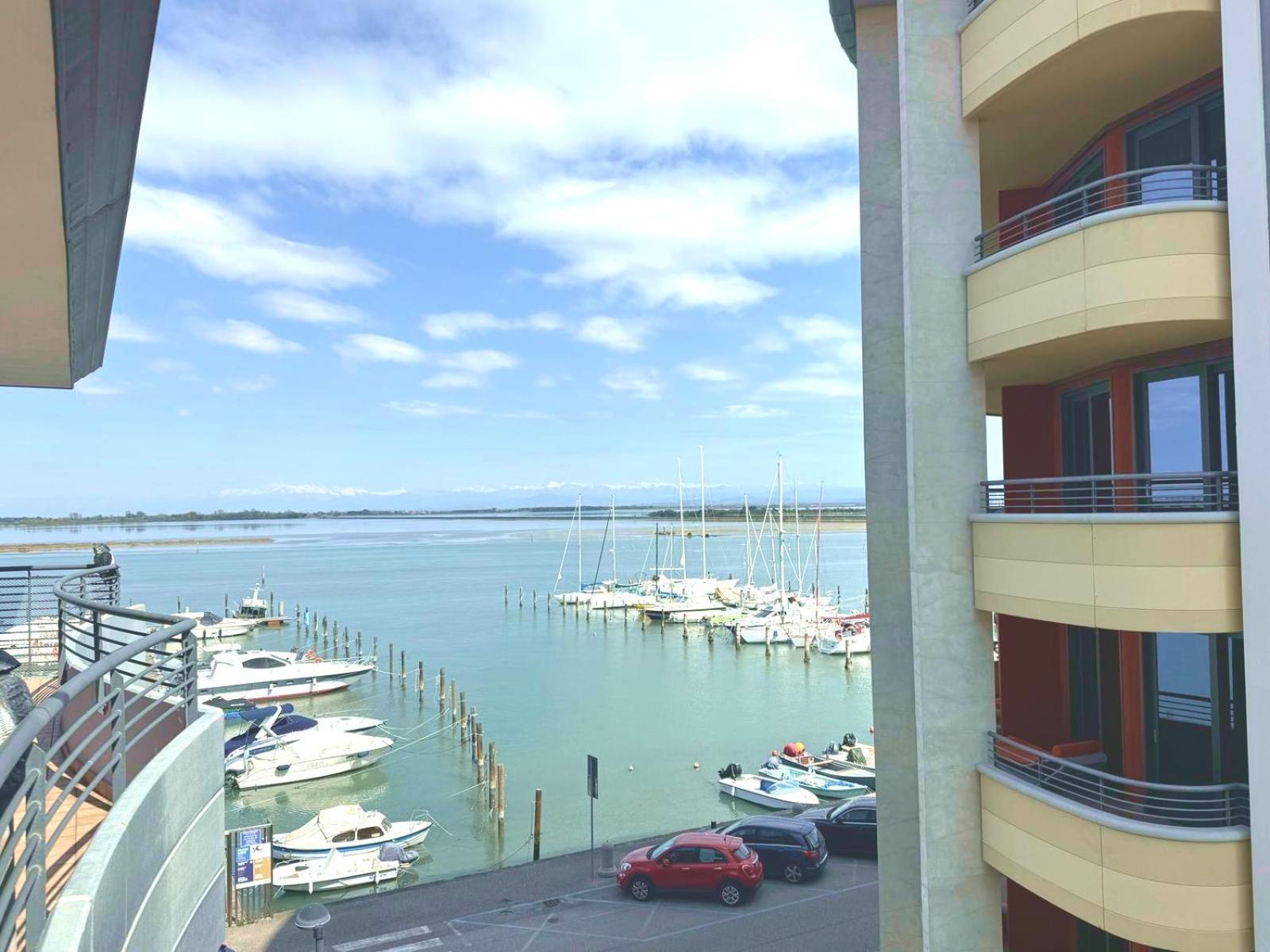 Costa Azzurra Apartment Grado Chambre photo